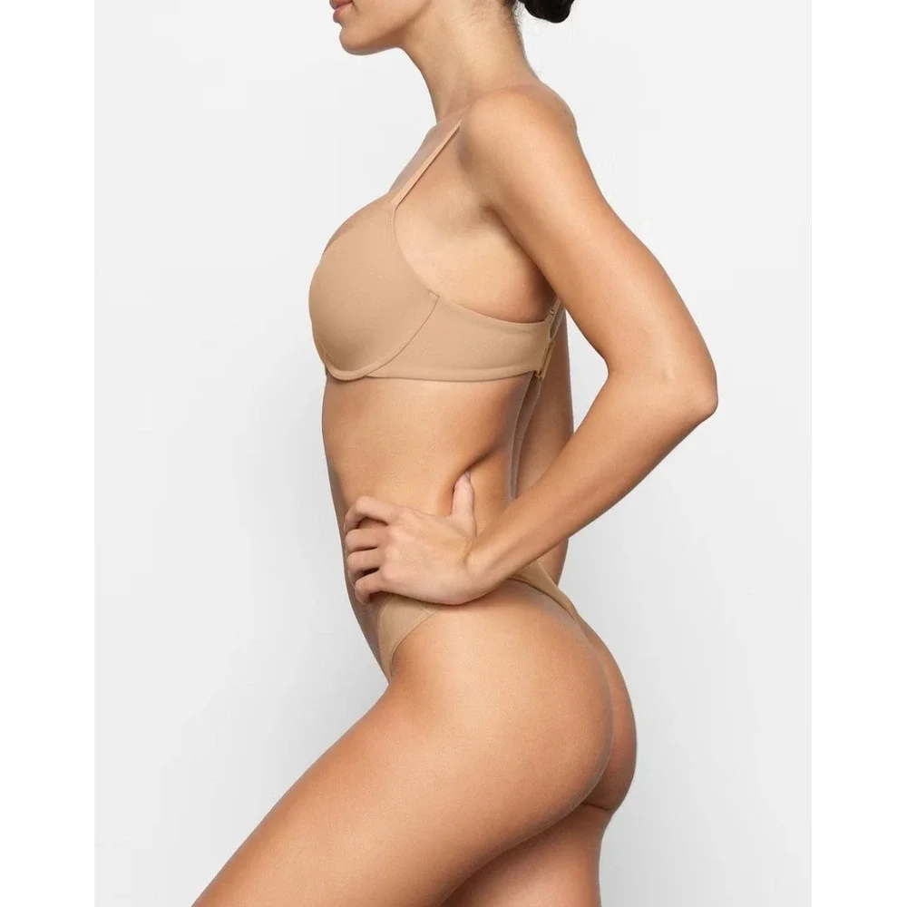 Skims Fits Everybody T-Shirt Demi Bra, Ochre,‎ 32C